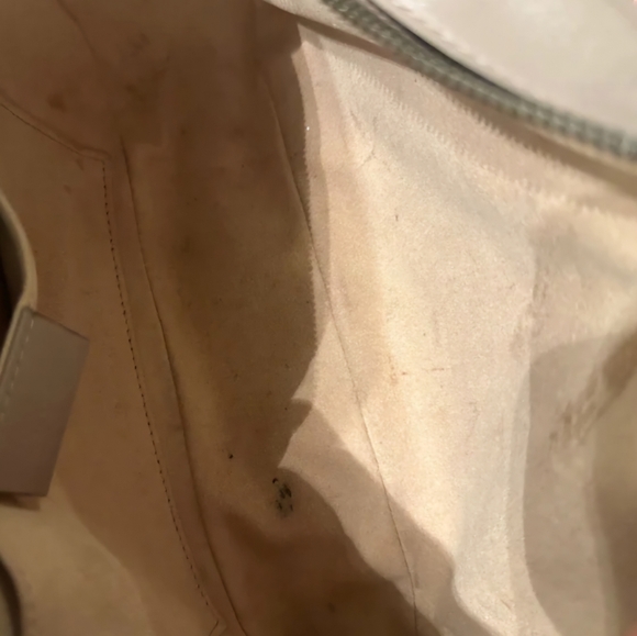 Gucci Marmont Crossbody - Picture 7 of 10